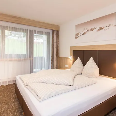 Gaestehaus Emil 3* Sölden