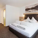 Pensjonat Gaestehaus Emil 3*